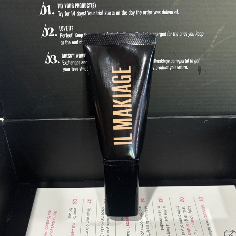 IL MAKIAGE After Party Next Gen Full Coverage Foundation Shade 060
